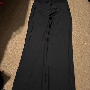 Stretchy athletic Black Women's flare leggings